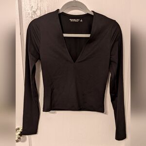 Abercrombie And Fitch Crop Blouse with Notched Collar